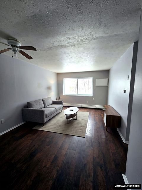 3 Bedroom Apartment at Allen House in Cleveland, OH